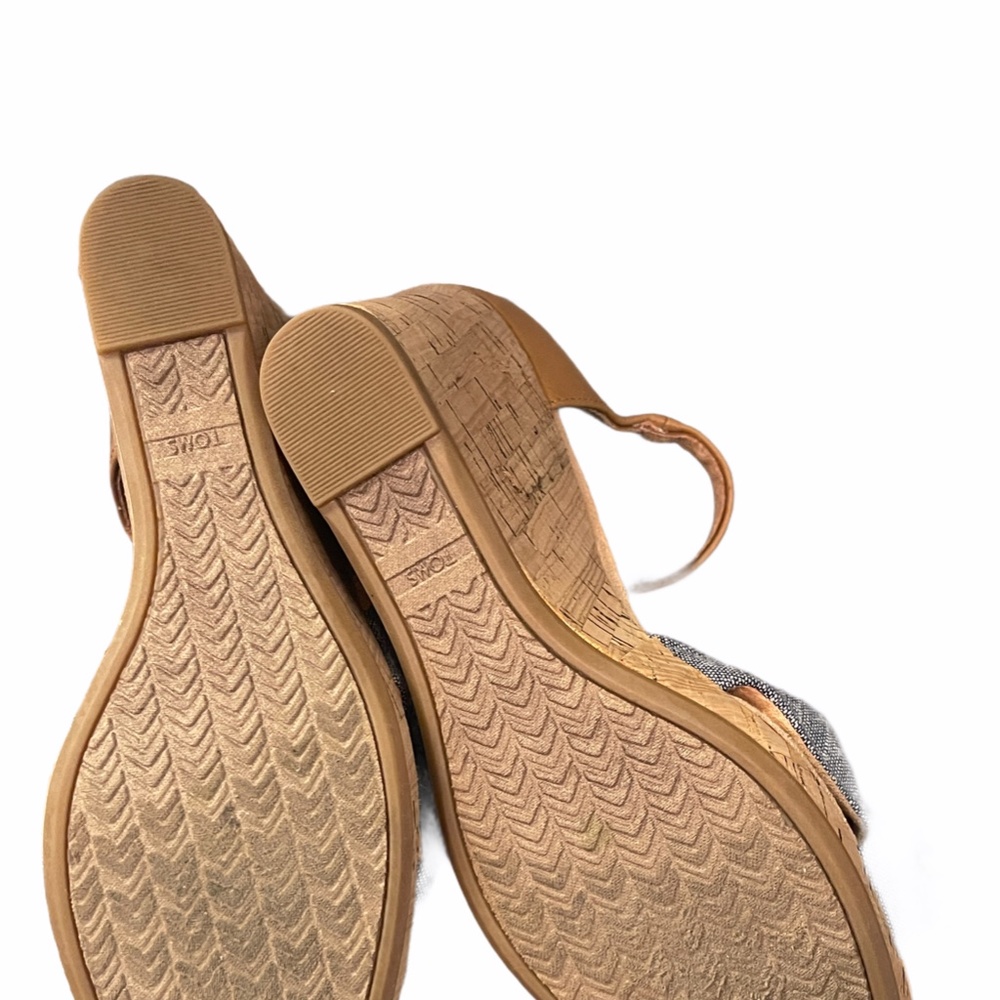 Toms Tan and Gray Wedges - Picture 9 of 10